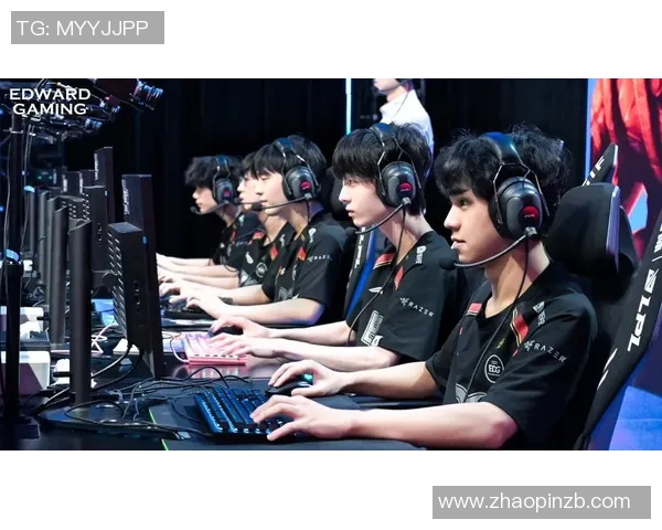 电竞比分深度对话黄芳探寻英雄联盟背后的奋斗与荣耀人生 电竞比分深度对话黄芳探寻英雄联盟背后的奋斗与荣耀人生